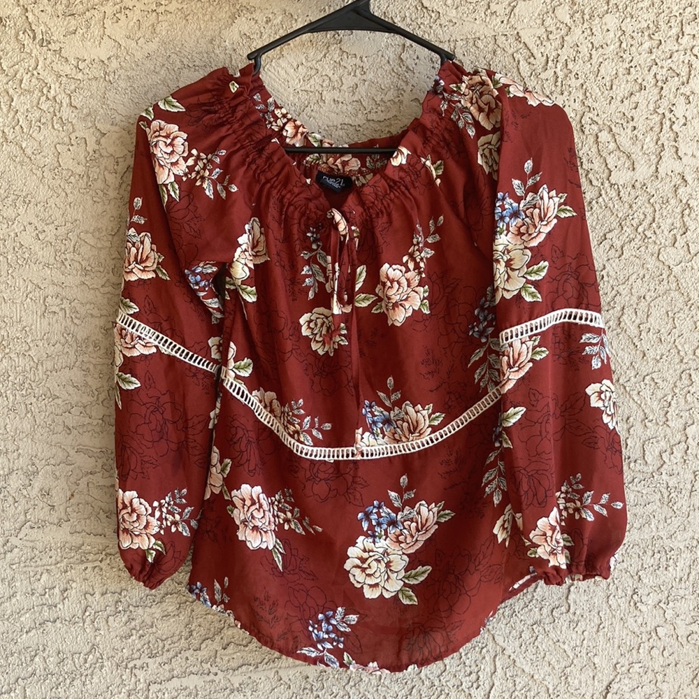 Rue 21 women’s extra small floral blouse bohemian